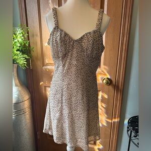 AMERICAN EAGLE OUTFITTERS Woman’s Size L Leo Mini Dress Black/beige